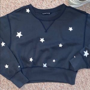 Women’s Abercrombie cropped star sweatshirt.